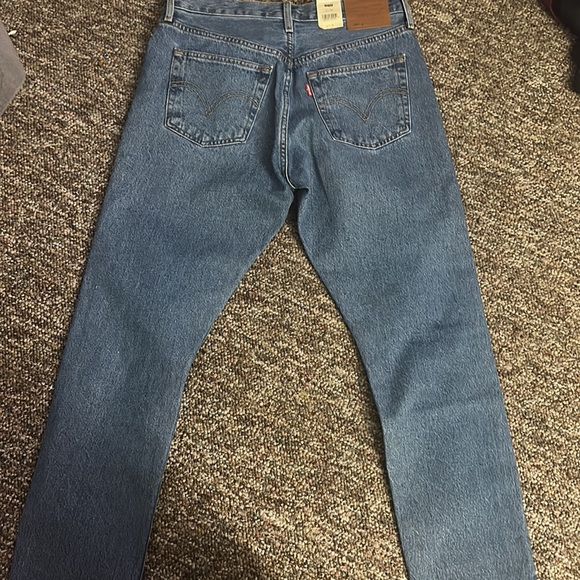 Levis 501 Skinny Distressed Denim Jeans Size 27 x 28 NWT retail $108 100% cotton - Picture 4 of 4